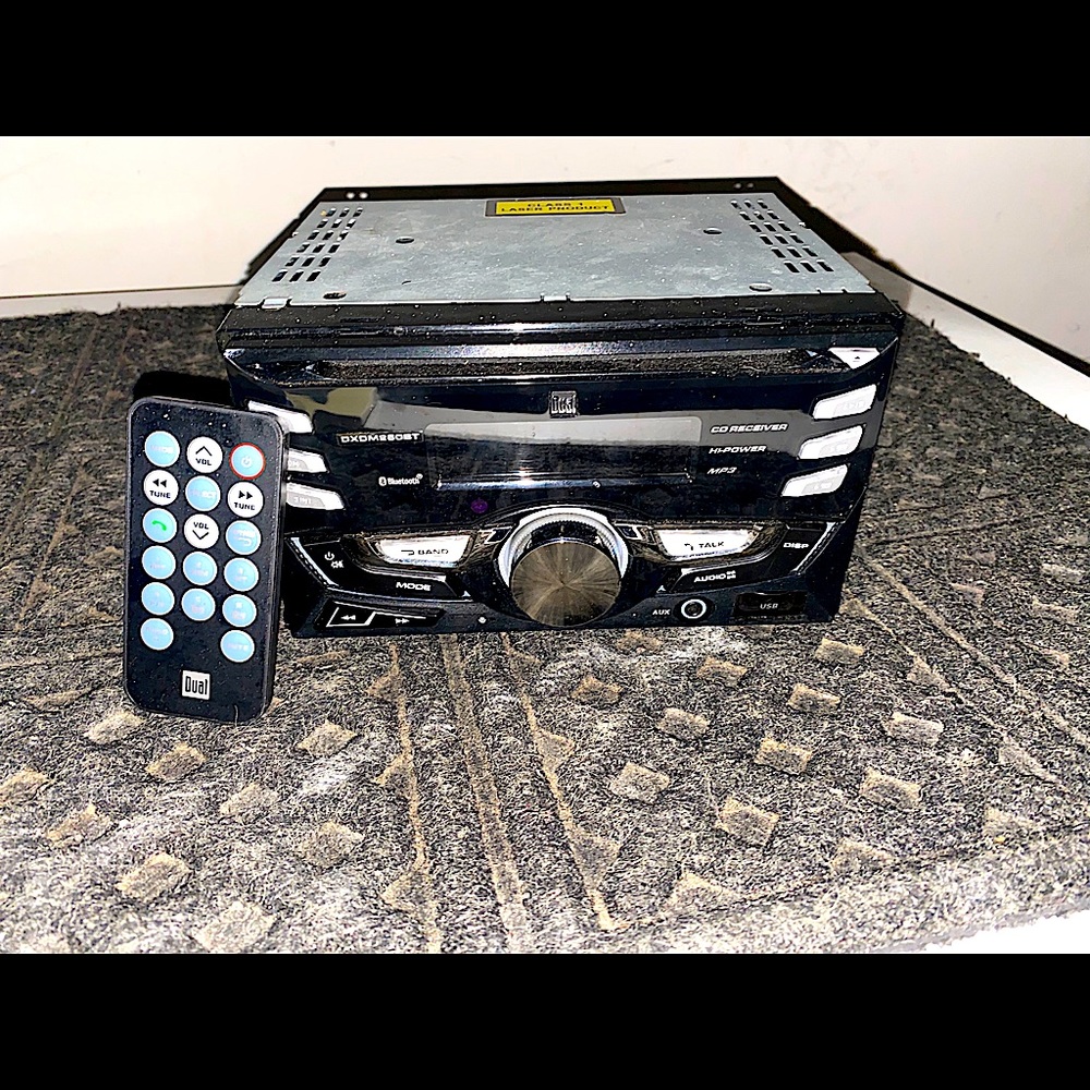 Dual Bluetooth stereo